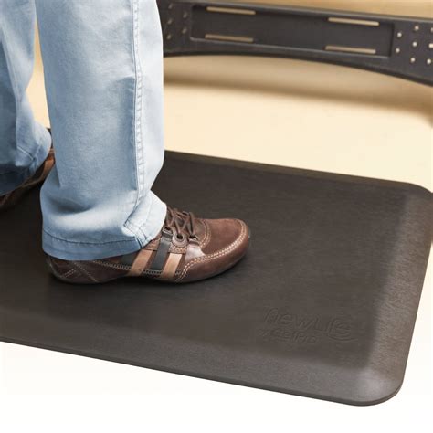 NewLife by GelPro Anti Fatigue Mat: Eco-Pro Foam Anti-Fatigue Comfort Mat - Standing Desk Pad - Professional Floor Mats for Commercial & Industrial Work - 20” x 32” Non Slip Ergonomic Mat - Black